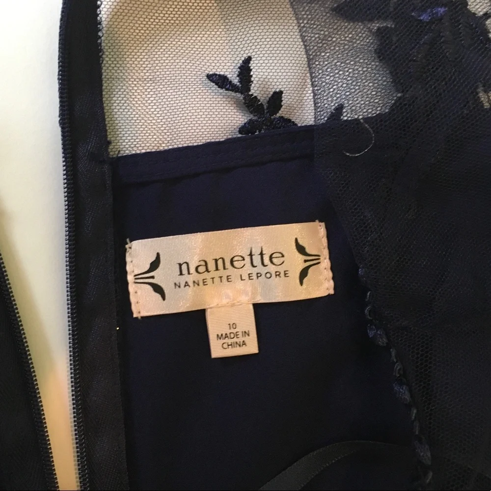 Nanette Lepore Lace Sheath Dress, Sz 10 - Picture 9 of 14